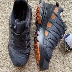Salomon hiking shoes